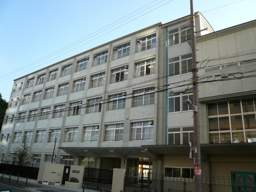 中学校　大阪市立北稜中学校（中学校）まで521m