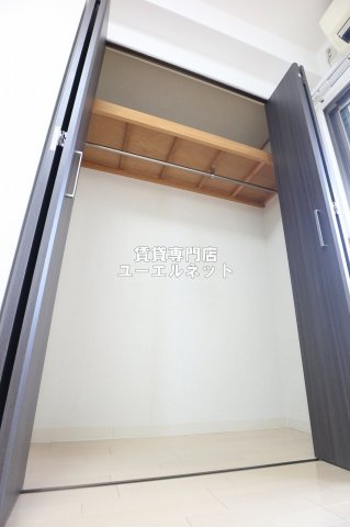 収納　クローゼット付きでお部屋もスッキリ♪