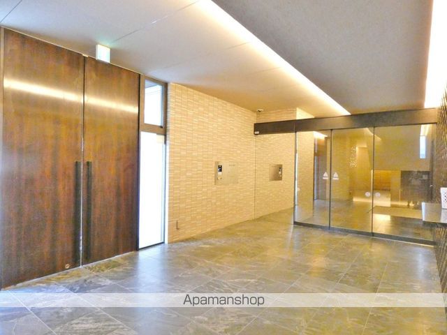 ロビー　ロビー