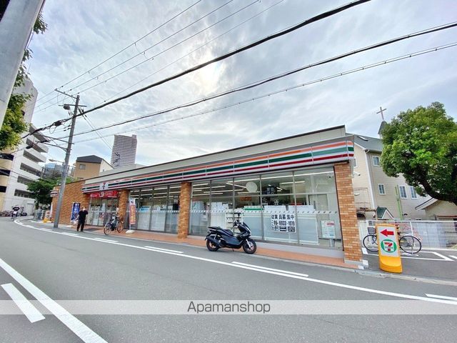 コンビニ　セブンイレブン（コンビニ）まで426m