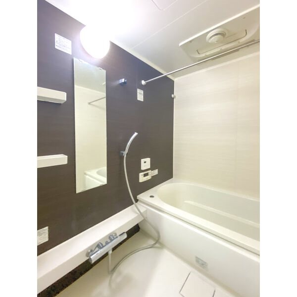 バス・シャワールーム　同型イメージ