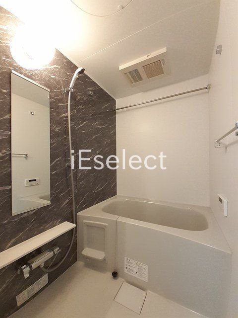 バス・シャワールーム　洗面