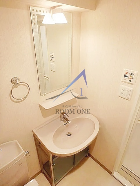 洗面設備　洗面台です。