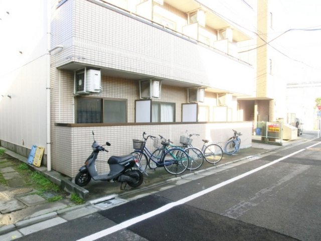 その他共有部分　駐輪スペースです