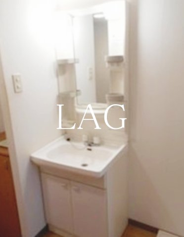 洗面設備　洗面台です。