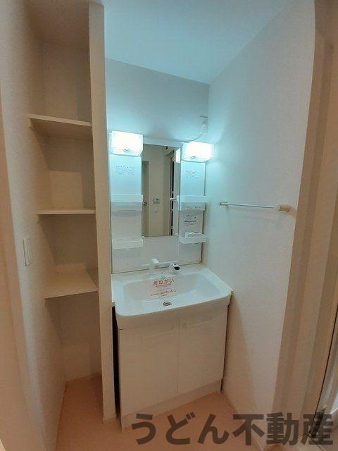 洗面設備　うどん県のお部屋探しはうどん不動産へ うどんちゃんとLINE