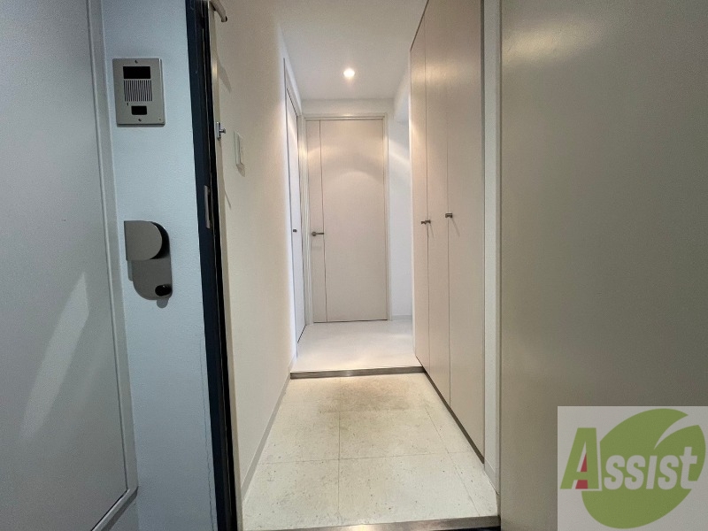 玄関　玄関です。白を基調としていて清潔感があります！