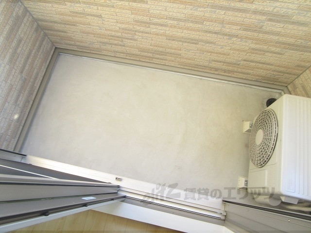 バルコニー　南側のバルコニー部分です。