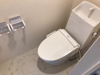 トイレ　トイレ（イメージ）