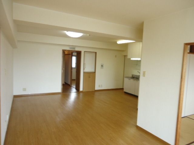 その他部屋・スペース　★同物件参考写真・反転タイプ中部屋★