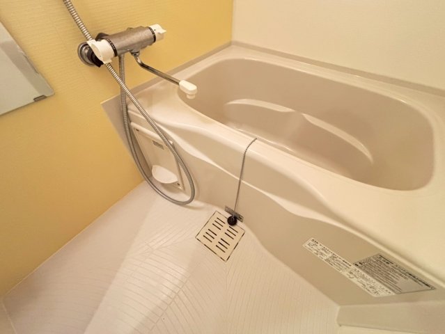 バス・シャワールーム　詳細は、RISUMO江坂本店までお問合せください♪
