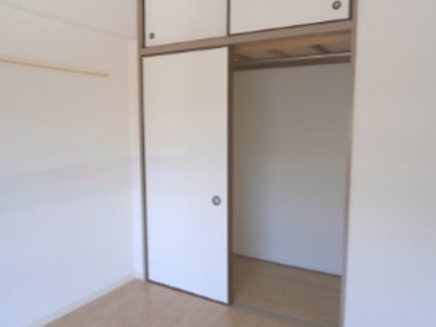 収納　別室参照