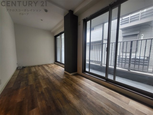 居室・リビング　東向き8帖の洋室です♪