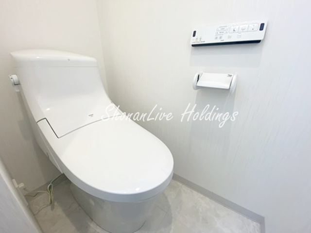 トイレ　温水洗浄便座♪