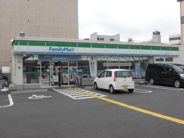 コンビニ　ファミリーマート桑津一丁目店（コンビニ）まで131m