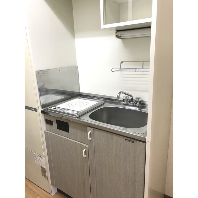 キッチン　同タイプ・別部屋画像