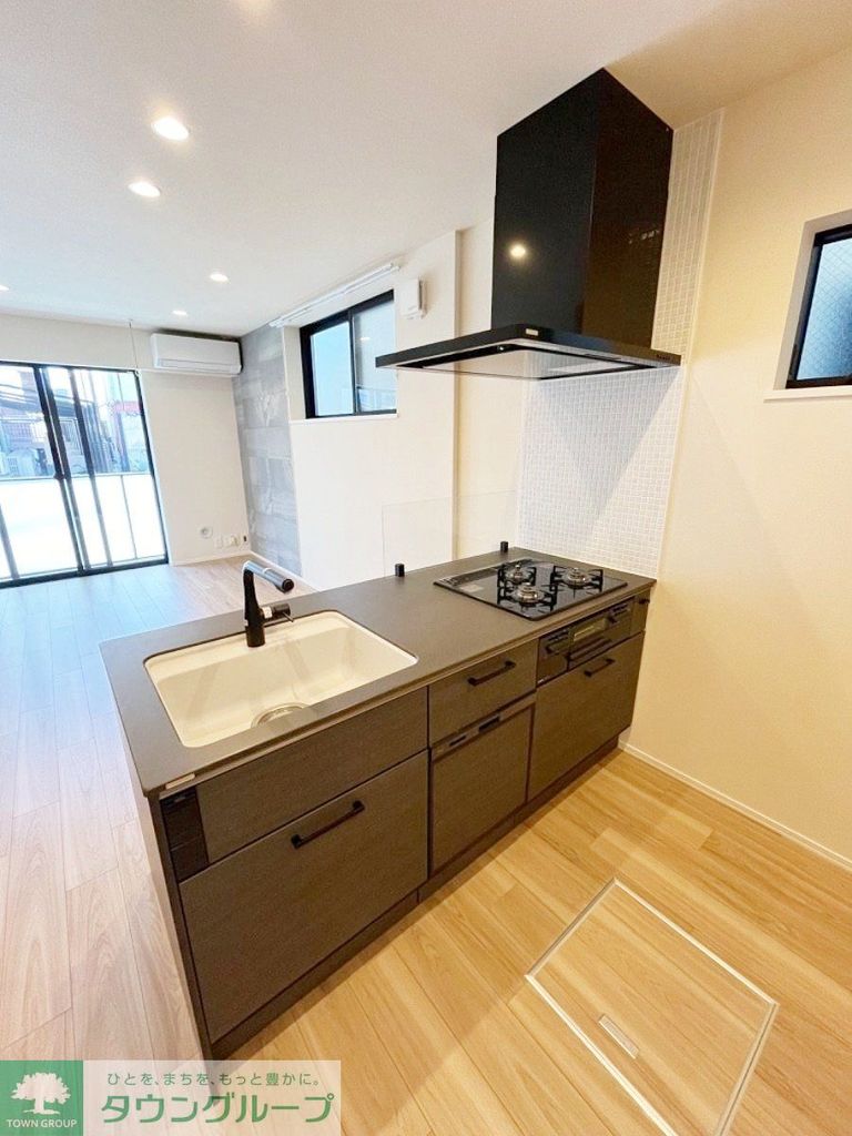 キッチン　※同施工別部屋参考写真