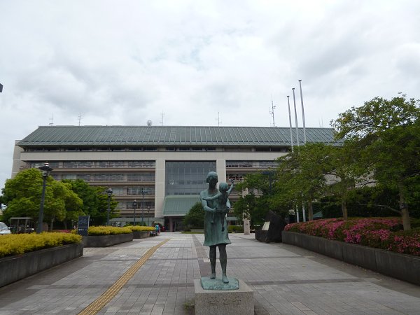役所　成田市役所（役所）まで1500m