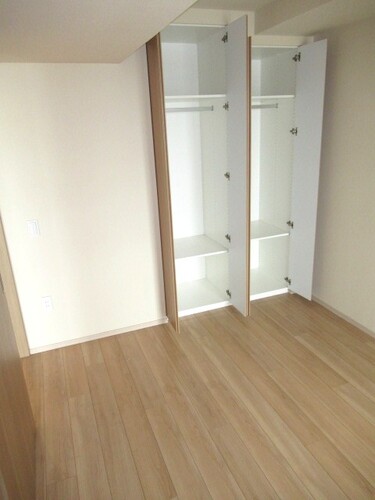 収納　クロゼット　同タイプ別部屋