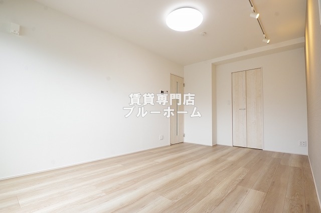 その他　洋室の別アングルです！