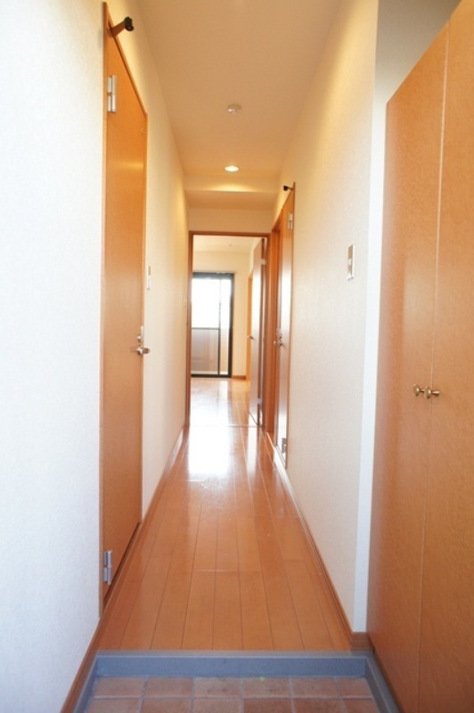 玄関　図面と現状に相違がある場合には現状を優先