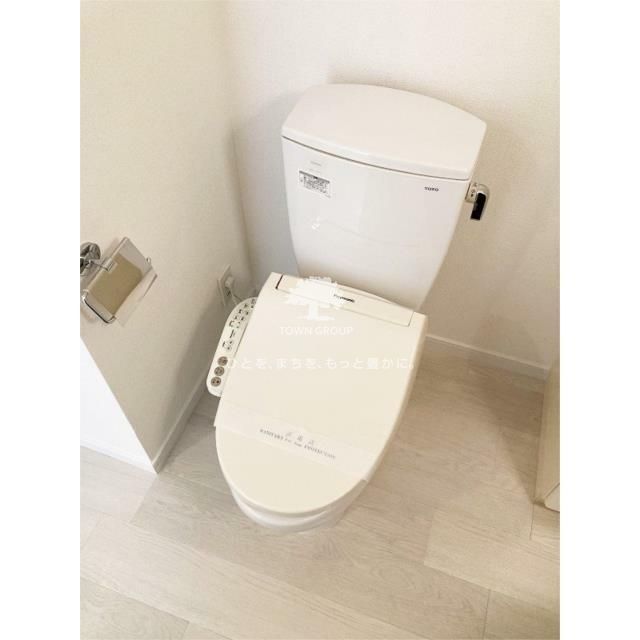 トイレ　お部屋探しは株式会社　タウンハウジング　までお気軽にお問合…