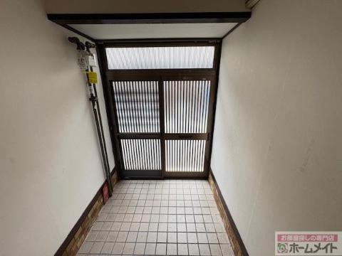 玄関　玄関