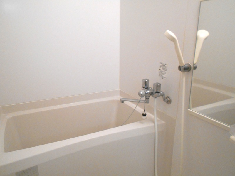 バス・シャワールーム　バスルーム