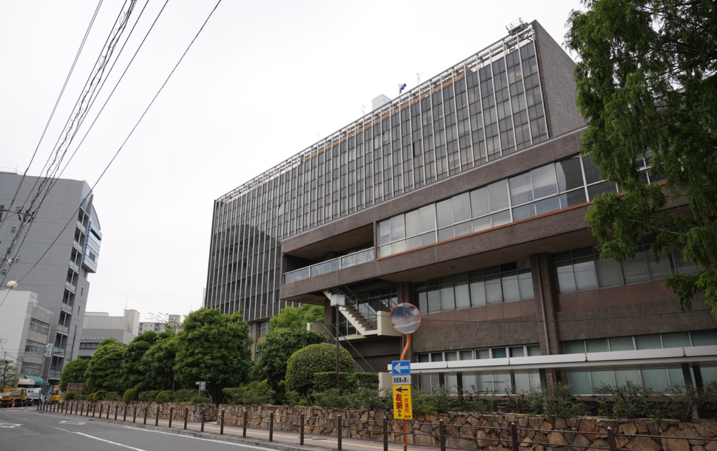 役所　岡山市役所（役所）まで450m