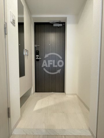 玄関　クレストタップ京橋　玄関