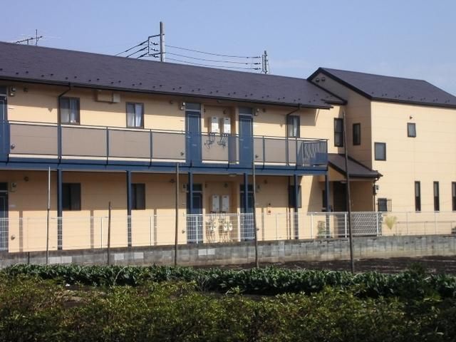 エントランス　★敷金・礼金なし★