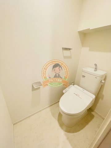 トイレ　嬉しい温水洗浄便座完備（同一仕様）