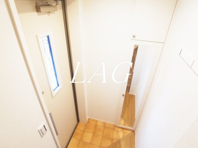 玄関　玄関です。