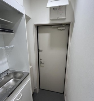 玄関　※同シリーズ別部屋参考写真
