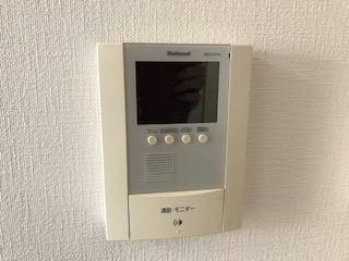 セキュリティ　モニター付きインターホン