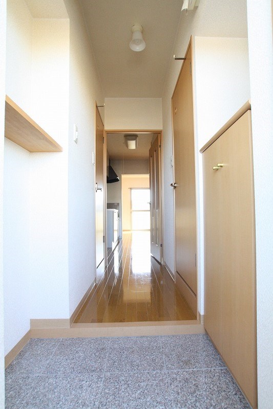 玄関　※他部屋参照・現況優先