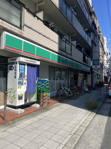 コンビニ　ローソンストア100 LS東淀川小松店（コンビニ）まで1125m