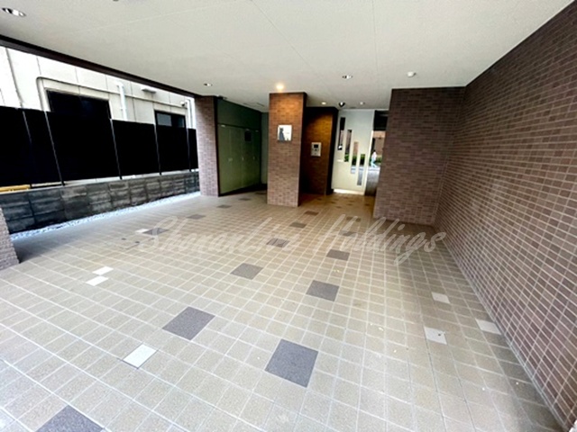 エントランス　綺麗なエントランス♪