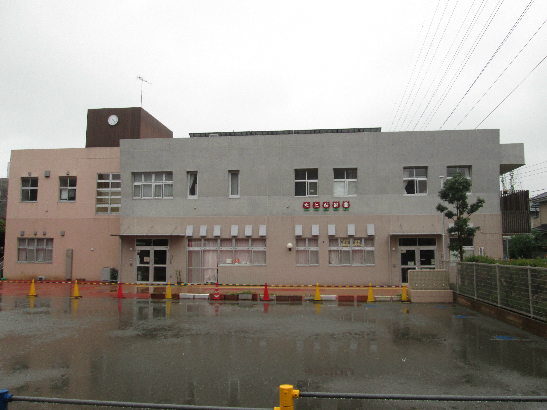 幼稚園・保育園　綾瀬市立大上保育園（幼稚園・保育園）まで805m