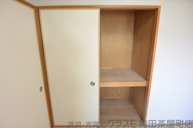 収納　クローゼット