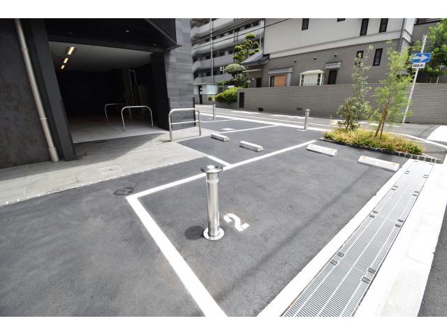 駐車場　駐車場