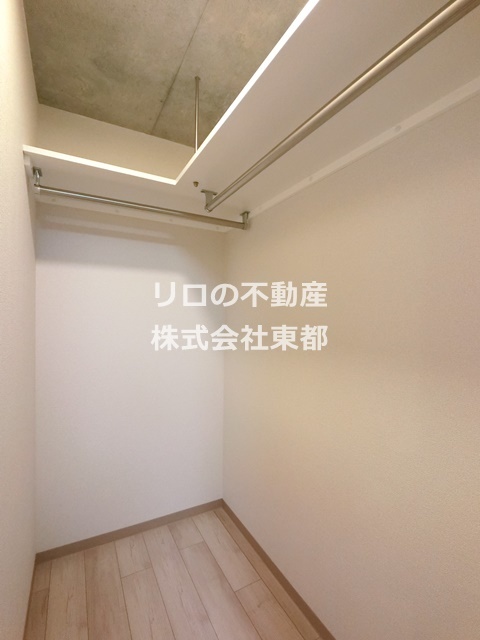収納　ウォークインクローゼットで簡単収納♪