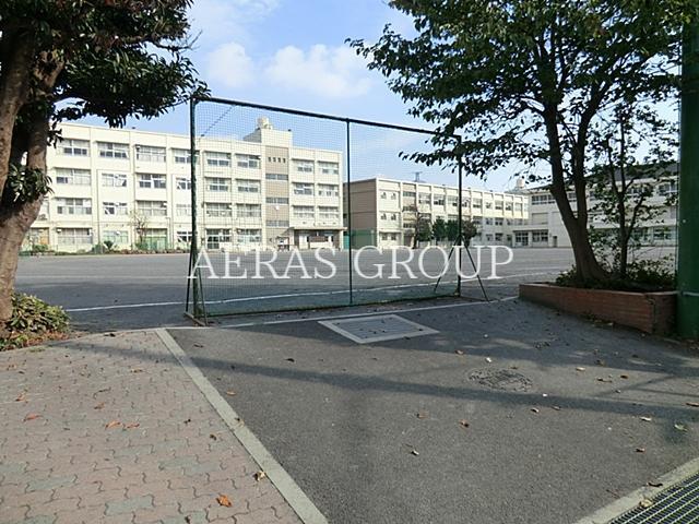 中学校　横浜市立戸塚中学校（中学校）まで989m