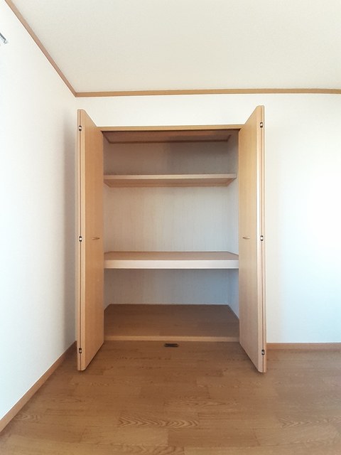 収納　図面と現状に相違がある場合には現状を優先