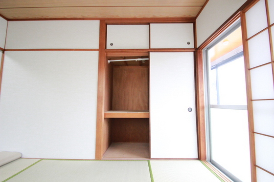 収納　※別号室の写真です
