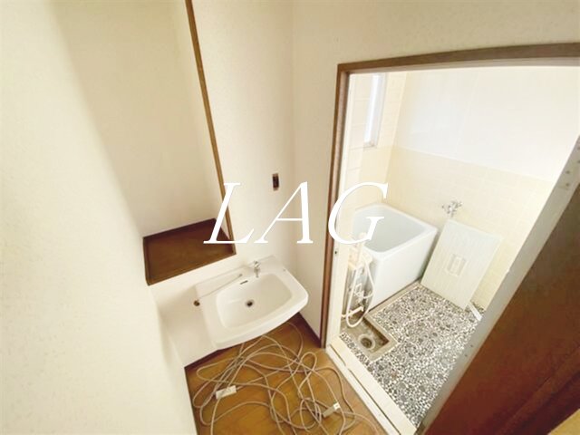 洗面設備　洗面台です。