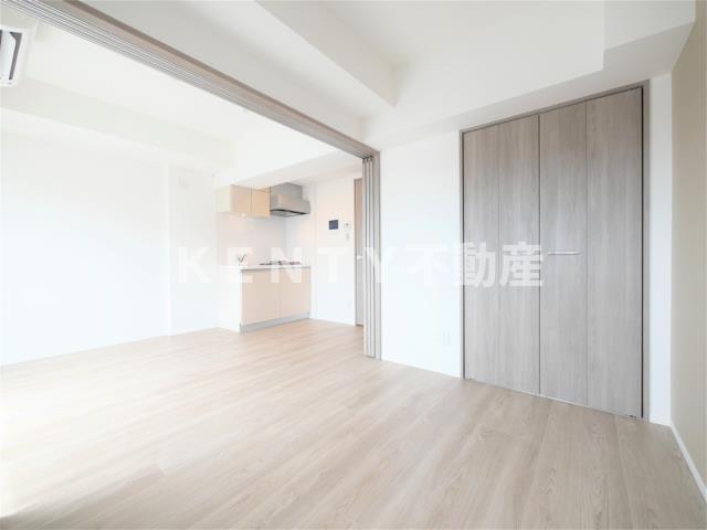 その他部屋・スペース　落ち着いて過ごせるお部屋なので、寝室にいかがでしょうか