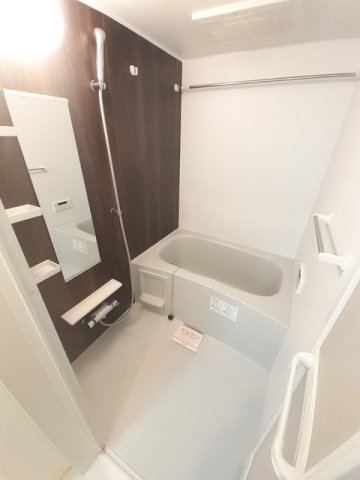 バス・シャワールーム　お風呂で日々の疲れを落としましょう
