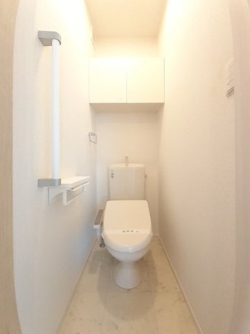 トイレ　コンパクトで使いやすいトイレです