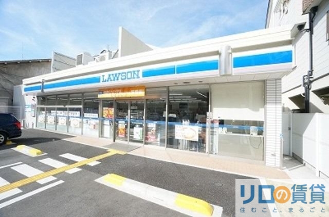 コンビニ　ローソン東淀川小松四丁目店（コンビニ）まで214m